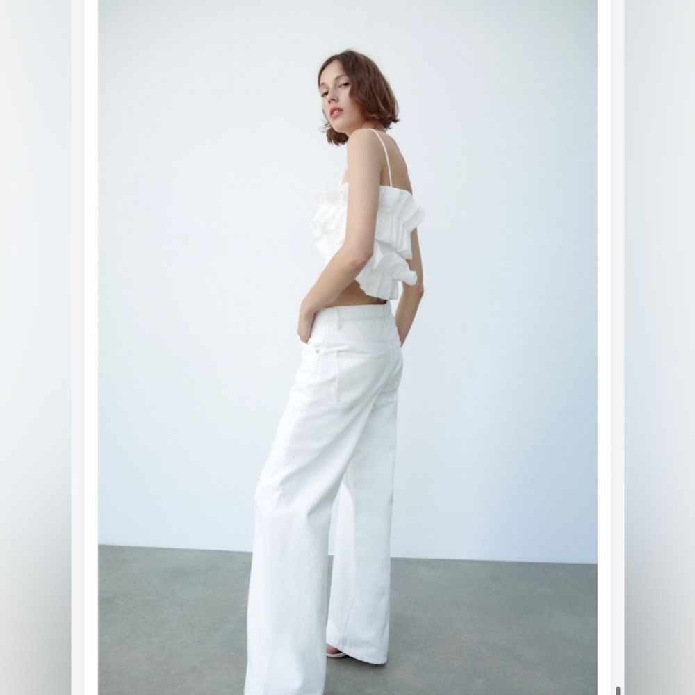 CONTRAST CROP TOP  - Picture 4 of 6